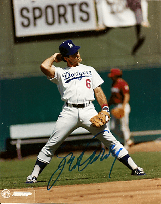 AUTOGRAPHED  STEVE GARVEY  Los Angels Dodgers photo