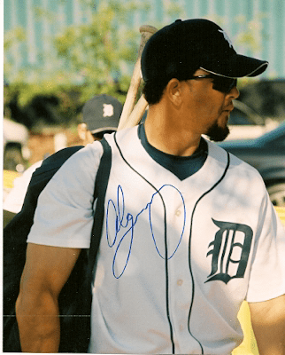 AUTOGRAPHED  photo ALEXIS GOMEZ  Detroit Tigers