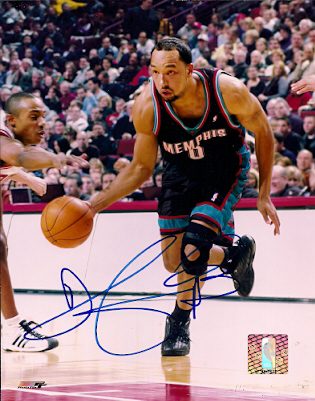 Autographed DREW GOODEN 8x10 Memphis Grizzlies Photo