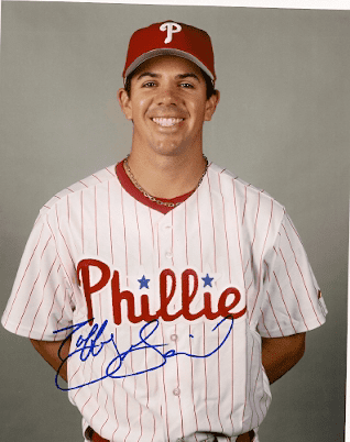 AUTOGRAPHED TUFFY GOSEWISCH 8x10 Philadelphia Phillies photo
