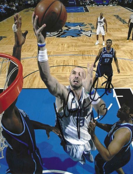 Autographed MARCIN GORTAT 8X10 Orlando Magic Photo