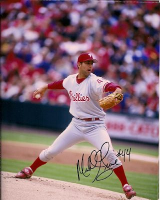 AUTOGRAPHED  MIKE GRACE 8x10 Philadelphia Phillies Photo