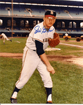 AUTOGRAPHED  photo ELI GRBA Angels