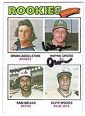 Autographed WAYNE GROSS Oakland A's 1977 Topps Card