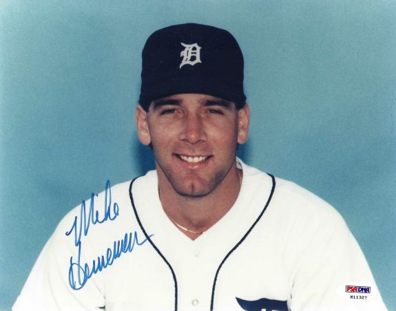 AUTOGRAPHED MIKE HENNEMAN 8x10  Detroit Tigers Photo PSA/DNA