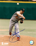 AUTOGRAPHED DUSTIN HERMANSON 8x10 St. Louis Cardinals photo
