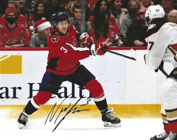 Autographed NICK JENSEN 8X10 Washington Capitals Photo
