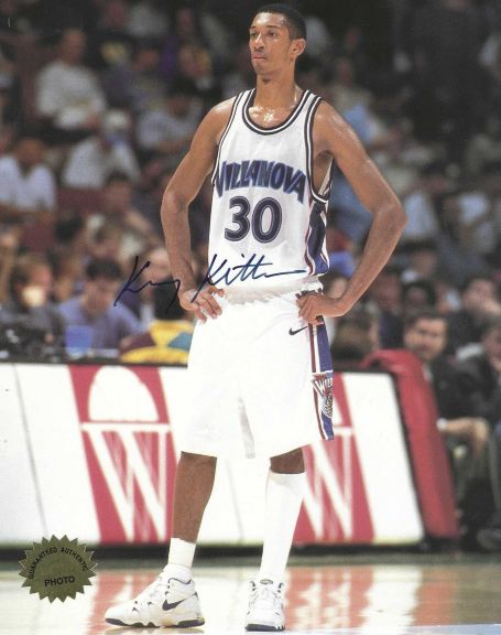 AUTOGRAPHED KERRY KITTLES 8x10 Villanova Wildcats Photo
