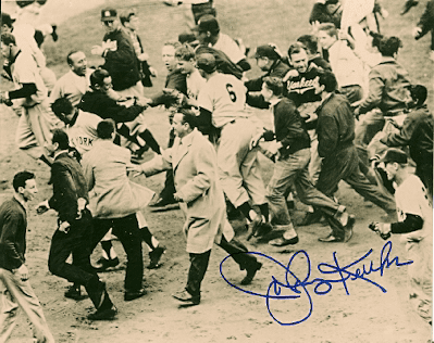 AUTOGRAPHED JOHNNY KUCKS 8x10 New York Yankees Photo