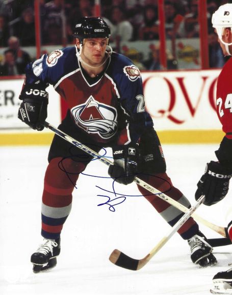 Autographed ERIC LACROIX 8x10 Colorado Avalanche Photo