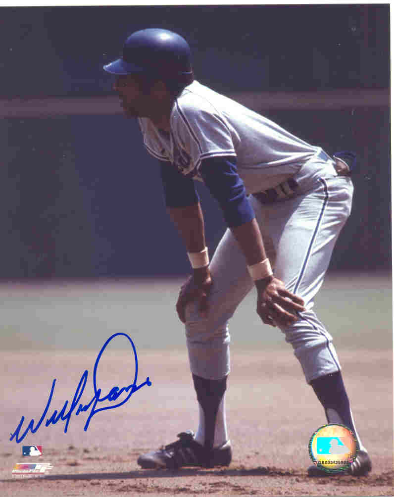 AUTOGRAPHED WILLIE DAVIS 8x10 Los Angeles Dodgers Photo