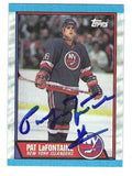 Autographed PAT LAFONTAINE 1989-90 Topps New York Islanders card #60