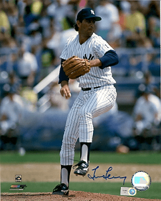 AUTOGRAPHED  photo TIM LEARY New York Yankees