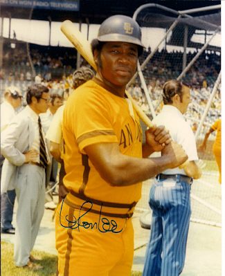 AUTOGRAPHED LERON LEE 8x10 San Diego Padres photo