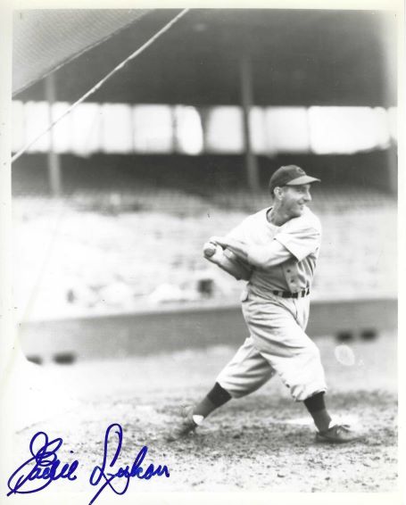 AUTOGRAPHED EDDIE LUKON 8X10 Cincinnati Reds Photo