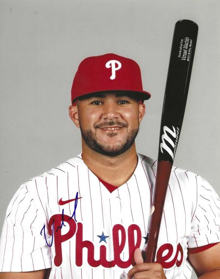 AUTOGRAPHED VIMAEL MACHIN 8x10 Philadelphia Phillies Photo
