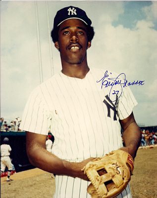 AUTOGRAPHED  photo ELLIOTT MADDOX New York Yankees