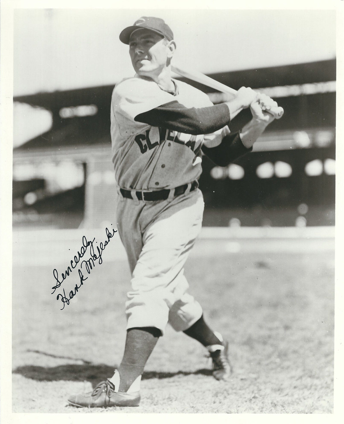 AUTOGRAPHED HANK MAJESKI 8X10 Cleveland Indians Photo