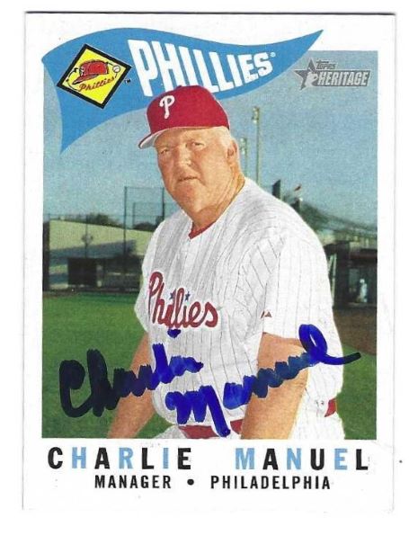 Autographed CHARLIE MANUEL Philadelphia Phillies 2009 Topps Heritage Card