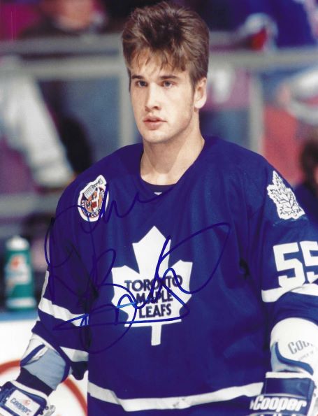 Autographed DRAKE BEREHOWSKY 8x10 Toronto Maple Leafs Photo