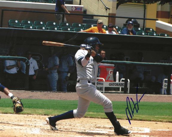 AUTOGRAPHED MASON WILLIAMS 8x10 New York Yankees Photo