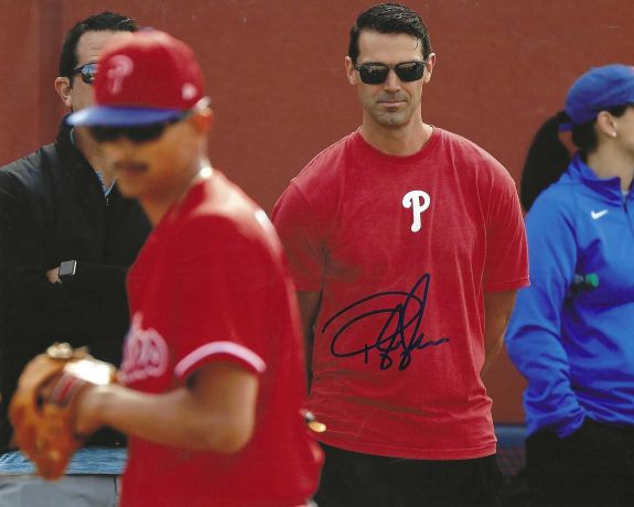 AUTOGRAPHED PRESTON MATTINGLY 8X10 Philadelphia Phillies Photo