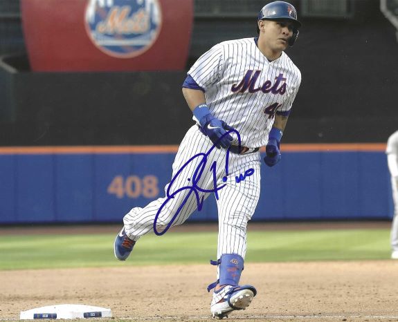 Autographed WILSON RAMOS 8X10 New York Mets Photo