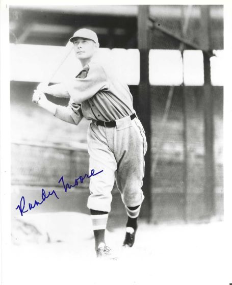 AUTOGRAPHED RANDY MOORE 8X10 Boston Braves photo