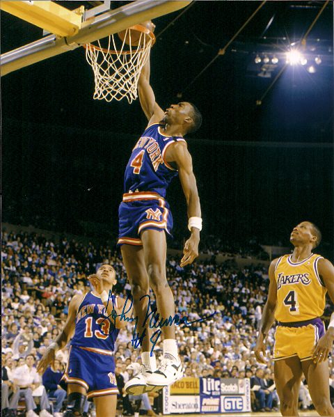 Autographed Johnny Newman New York Knicks 8x10 Photo