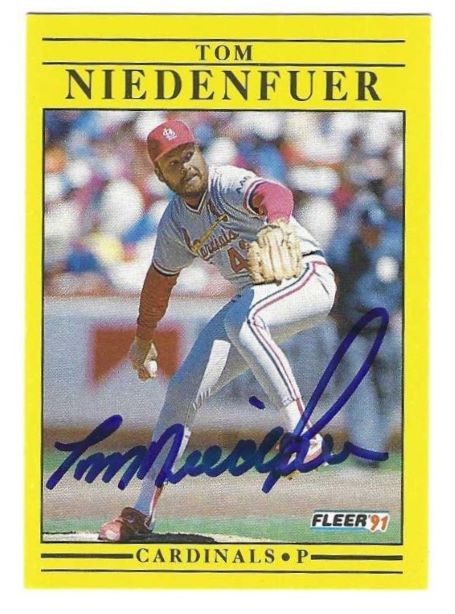 TOM NIEDENFUER St. Louis Cardinals Autographed 1991 Fleer Card