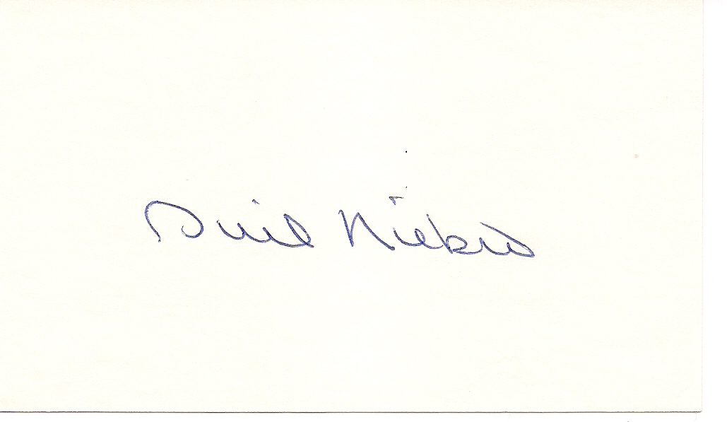 Autographed PHIL NIEKRO Index Card