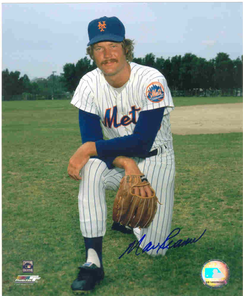 AUTOGRAPHED MAC SCARCE 8x10 New York Mets Photo