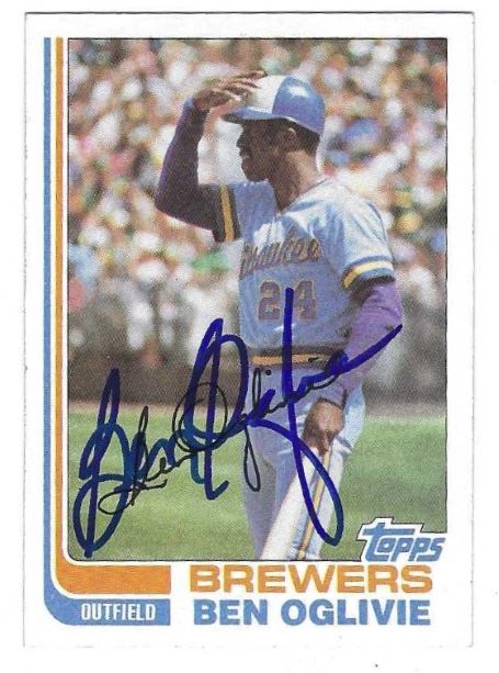Autographed BEN OGLIVIE Milwaukee Brewers 1982 Topps Card