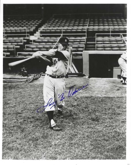 AUTOGRAPHED LARRY "BO" OSBORNE 8X10 Detroit Tigers Photo