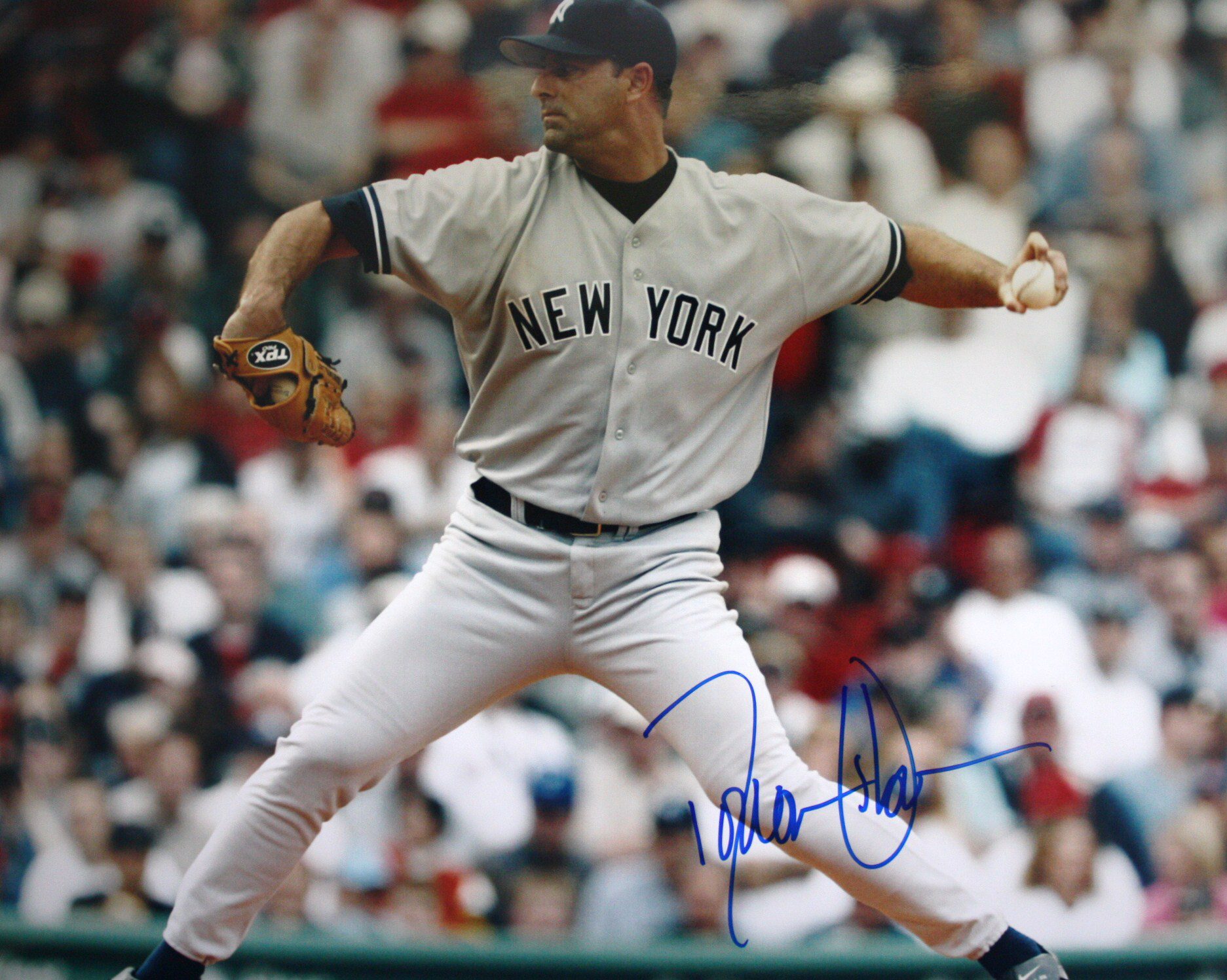 Autographed DONOVAN OSBORNE 11 X 14 New York Yankees photo