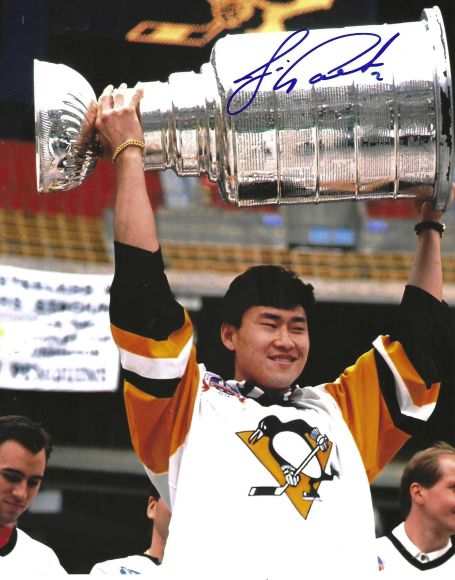 Autographed JIM PAEK 8x10 Pittsburgh Penguins Photo
