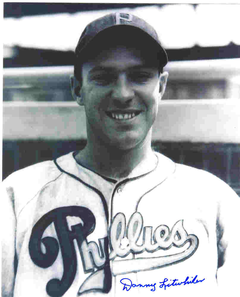 AUTOGRAPHED  DANNY LITWHILER 8X10 Philadelphia Phillies Photo