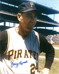 AUTOGRAPHED  JERRY LYNCH 8X10  Pittsburgh Pirates Photo