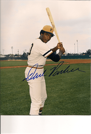 AUTOGRAPHED DAVE PARKER 8x10 Pittsburgh Pirates Photo