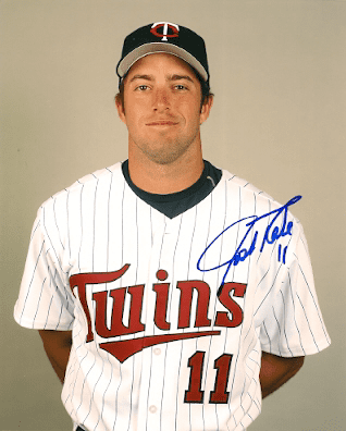 AUTOGRAPHED JOSH RABE-  Minnesota Twins photo
