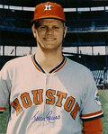 AUTOGRAPHED JERRY REUSS 8X10 Houston Astros Photo