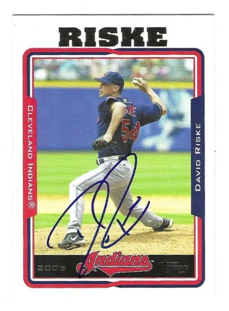 Autographed DAVID RISKE Cleveland Indians 2005 Topps Card