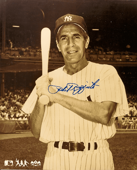 Autographed PHIL RIZZUTO - New York Yankees - Photo