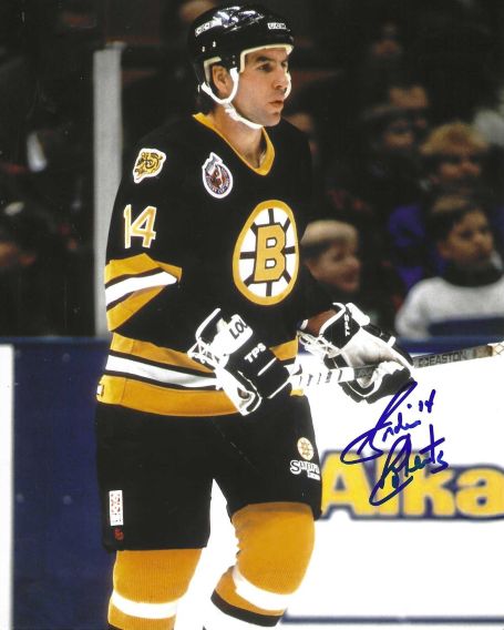 Autographed GORDIE ROBERTS 8X10 Boston Bruins Photo