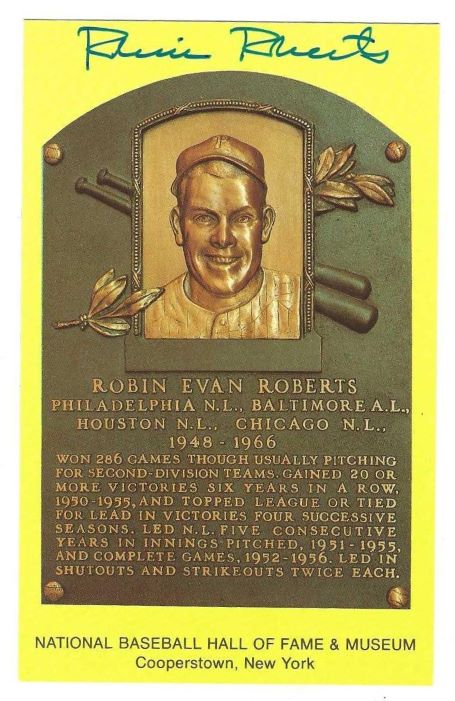 Autographed Robin Roberts Hall of Fame Gold Plaque Postcard