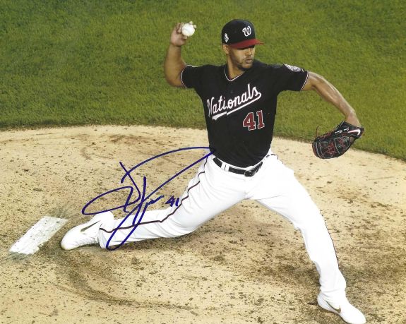 Autographed JOE ROSS 8X10 Washington Nationals Photo