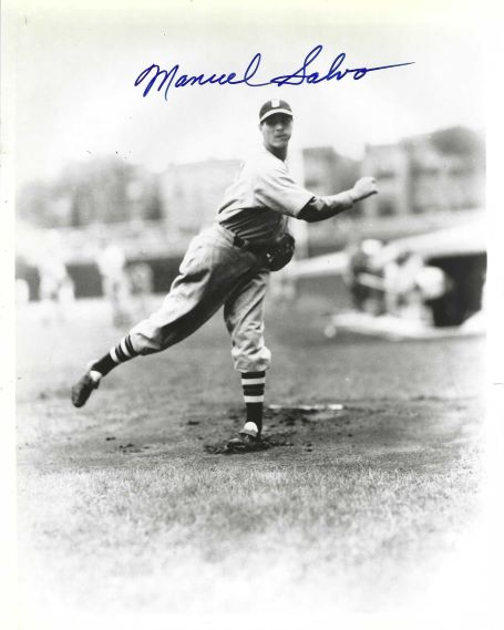 AUTOGRAPHED MANUEL SALVO 8X10 Boston Braves photo