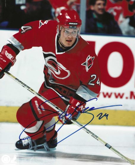 AUTOGRAPHED SAMI KAPANEN 8X10 Carolina Hurricanes photo
