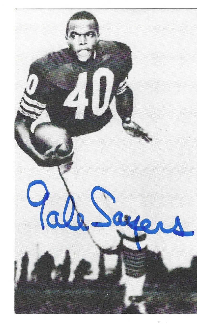 Autographed GALE SAYERS Chicago Bears Picture Postcard