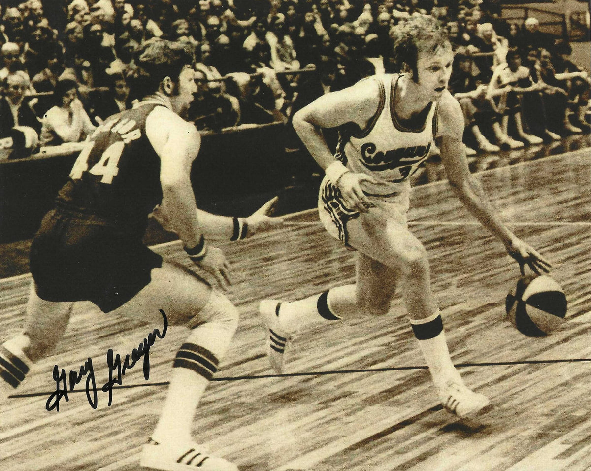 Autographed GARY GREGOR 8X10 New York Jersey Nets Photo